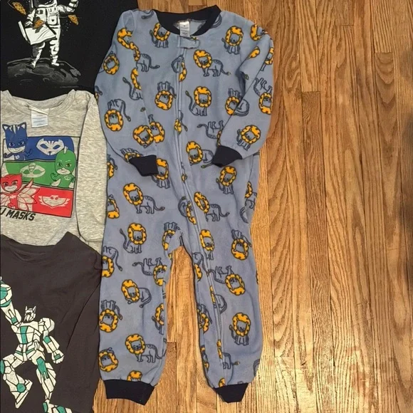 Assorted size 4 winter set - Picture 2 of 11